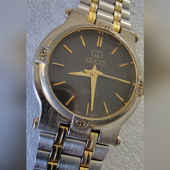 Vintage Gucci Two Tone Watch Japan MOVT - Picture 6 of 6